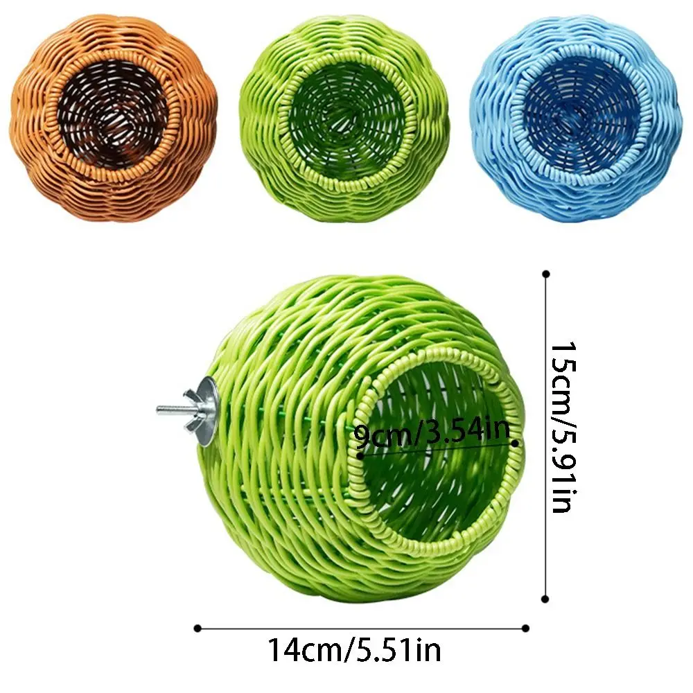 Nid sphérique suspendu en fibres tissées pour petits oiseaux – Image 3
